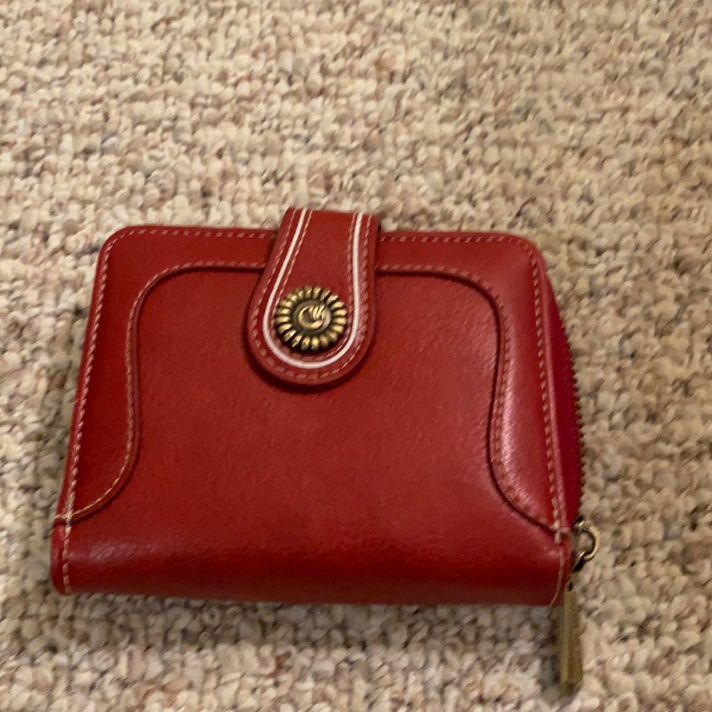 Red wallet